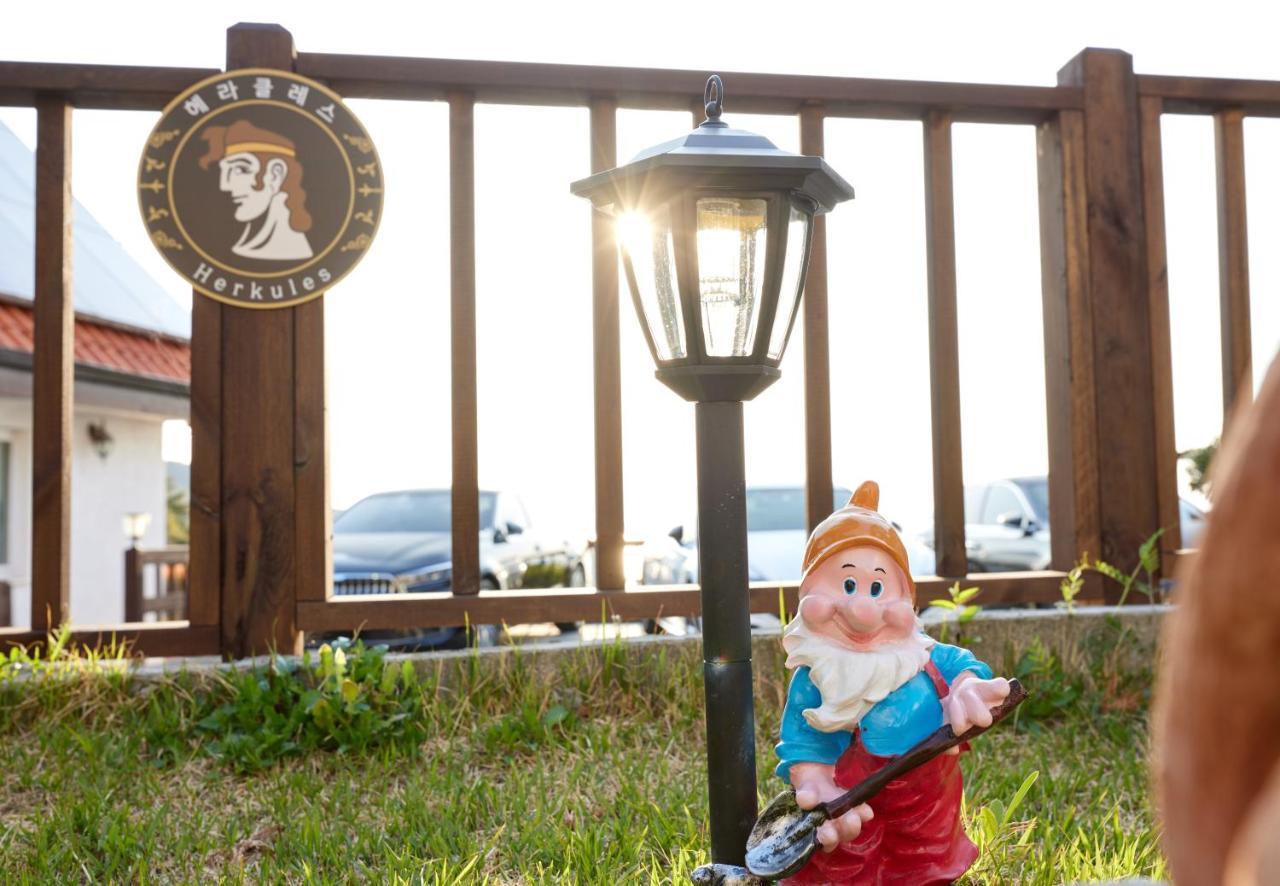 Herkules Namhae German Village Luaran gambar